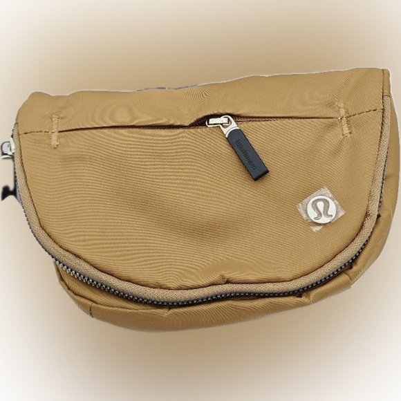 lululemon athletica Handbags - Lululemon All Night Festival Bag *Micro